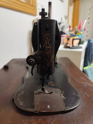 Maquina coser antigua Singer