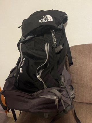 Mochila The North Face Terra 65 Negra/Gris