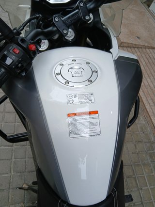 CFMOTO 650 MT Adventure Moto