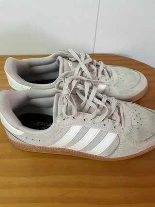 Adidas Breaknet Sleek 40 2/3 Beige/Blanco