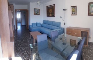Piso en alquiler en Carranque - Haza Cuevas en Málaga