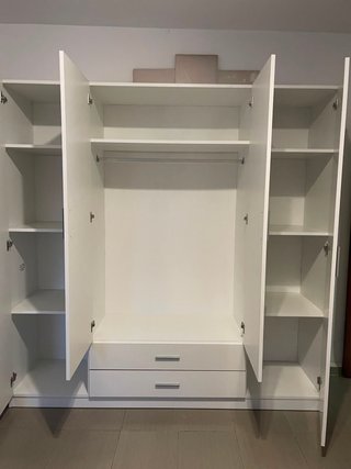 Armario 4 puertas 2 cajones blanco