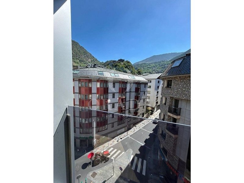 3-bedroom flat for rent in Escaldes-Engordany · 37 of 60