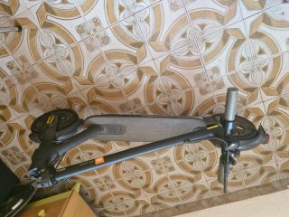 Patinete Eléctrico Xiaomi Poco Uso