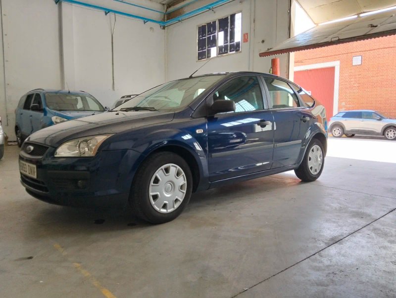 Ford Focus 2005, foto 8