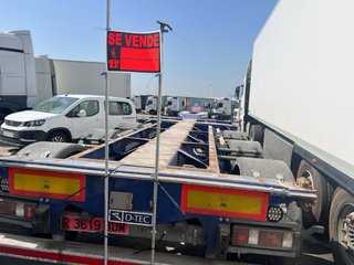 D-TEC Portacontenedores