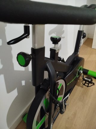 Bicicleta Estática Salter PT-1590