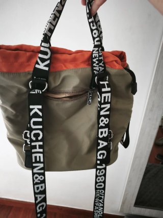 Bolso mochila nylon capacidad