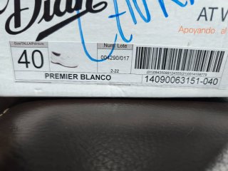 Zapatillas de trabajo DIAN blancas