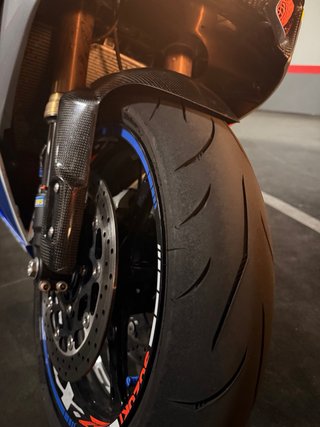 Suzuki GSX-R 1000R K7
