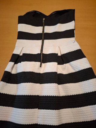Vestido de fiesta rayas blanco y negro