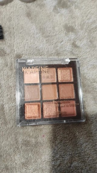 Lote nuevo de maquillaje
