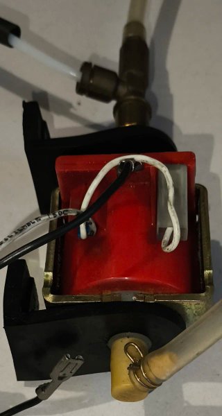 Bomba de agua para cafeteras eléctricas