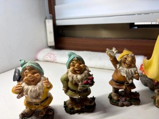 Figura Blanca Nieves y 7 Enanitos