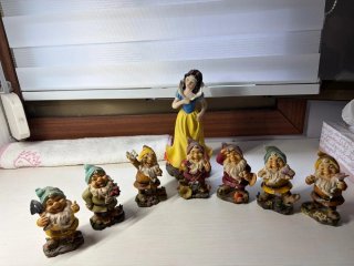 Figura Blanca Nieves y 7 Enanitos