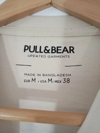 Lote 2 camisetas Pull&Bear y Stronghold Talla M.