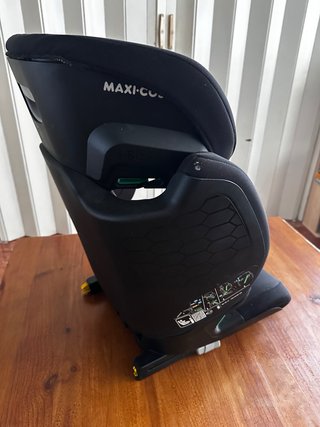 Maxi-Cosi Rodifix M i-Size Negra