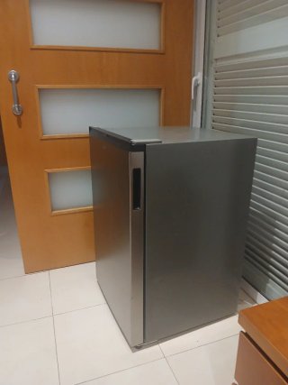 Frigorífico Mini Candy CNOQ2S58EX