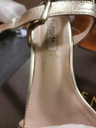 Sandalias Zendra Talla 36 color platino