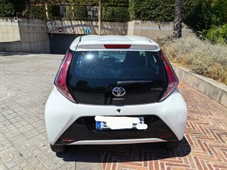 Toyota Aygo 2016 Perfecto estado!