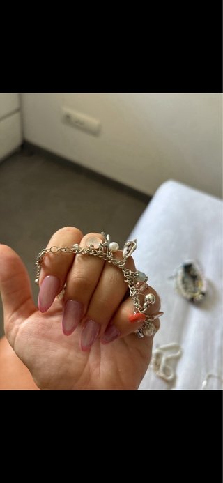 Pulsera conchas y abalorios