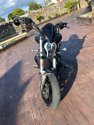 Benelli 502 C Negra