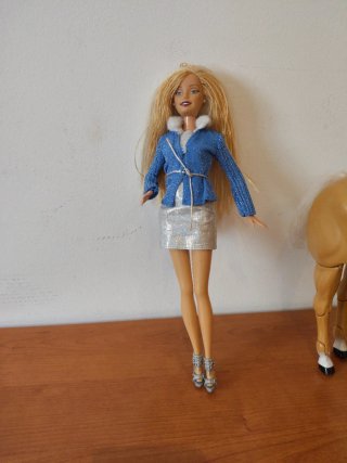 Lote Barbie y Caballo, años 90.