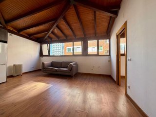 Piso en alquiler en Centro en Gijón
