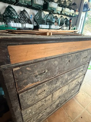 Cómoda de madera