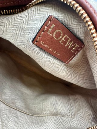 Bolso Loewe Cubi Pequeño Beige/Marrón