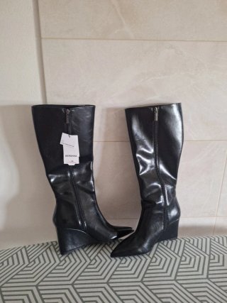 Botas altas negras Bershka