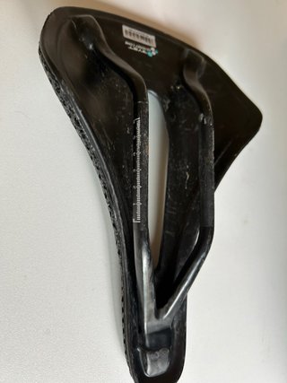 Sillín Ryet Carbono 3D