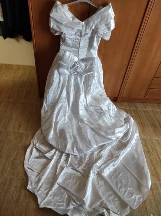 Vestido de Novia Blanco con Pedrería