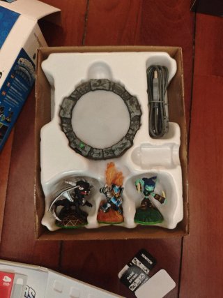 Skylanders Spyro's Adventure 3DS Caja Original