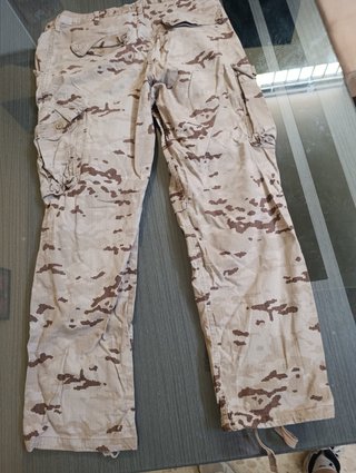 Pantalón militar camuflaje