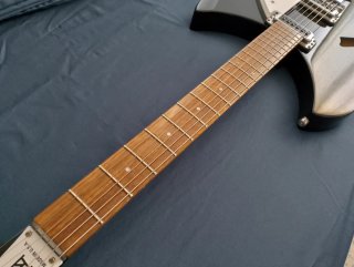 Rickenbacker 330 Jetglo Guitarra Eléctrica