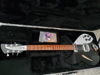 Rickenbacker 330 Jetglo Guitarra Eléctrica