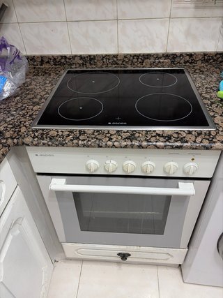 Cocina madera y mármol
