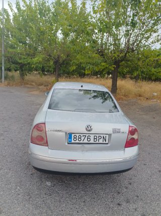 Volkswagen Passat 2001