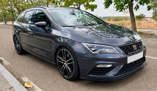 SEAT Leon Cupra ST 300 4drive
