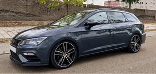 SEAT Leon Cupra ST 300 4drive