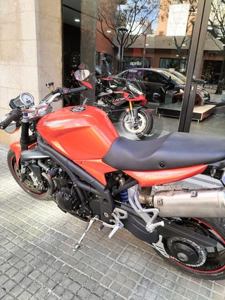 Triumph Speed Triple 1050