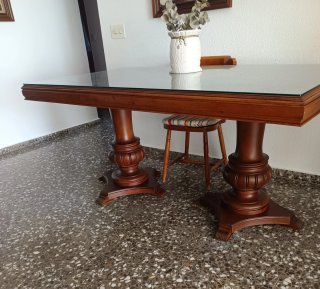 Mesa extensible comedor madera maciza Nogal crista
