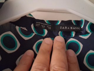 Vestido corto Zara estampado talla 42