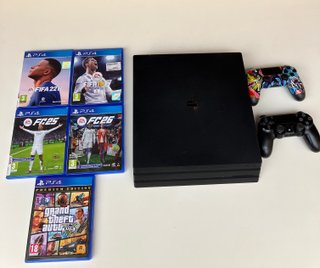PS4 Pro + 2 Mandos + 5 Juegos