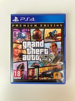PS4 Pro + 2 Mandos + 5 Juegos