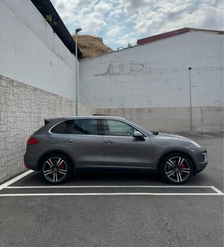 Porsche Cayenne turbo