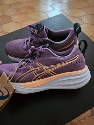 Zapatillas ASICS Morado y Naranja