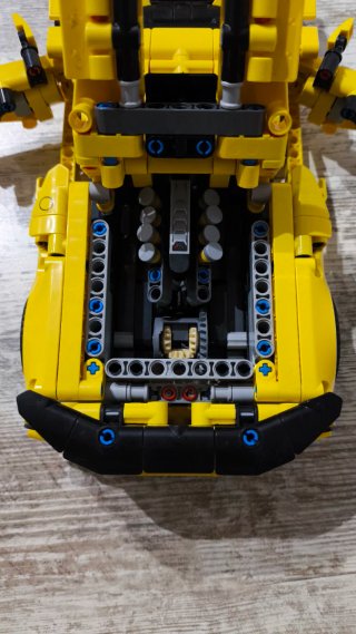 LEGO Technic Corvette Stingray 42205