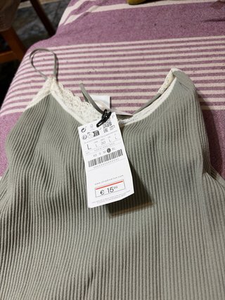 Body de encaje verde